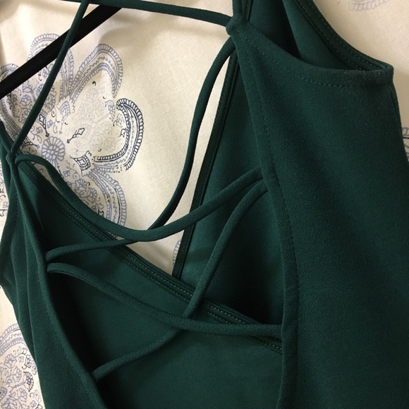 Party dress 💃🏽 - Picture 4 of 8